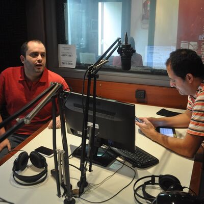 Antes de ser entrevistado por Sebasti&aacute;n Catalano