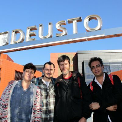 None_Nerea, Lander y Luis de OuiShare con H&eacute;ctor (Tutellus) en Deusto_15844833546.jpg