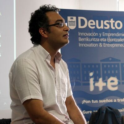H&eacute;ctor Castillo (Tutellus)