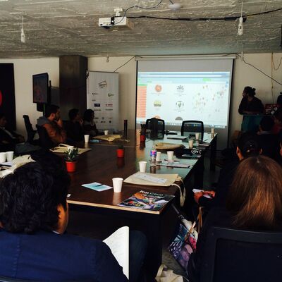 Photo 17 sur 20, Cooperativas Digitales - Ouishare M&eacute;xico