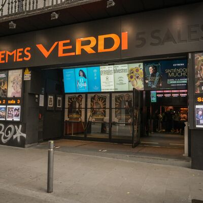 2022-11-03_Cinemes Verdi a Barcelona_52487512602.jpg