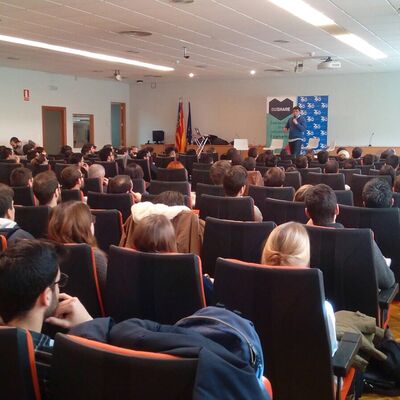 Photo 53 sur 96, Gira Universidades Ouishare Espa&ntilde;a 2016_2017