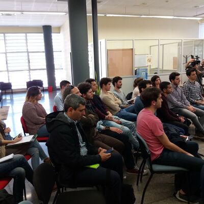 Photo 30 sur 96, Gira Universidades Ouishare Espa&ntilde;a 2016_2017