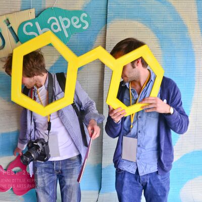 OuiShapes DAY 01 Ouishare Fest 2014