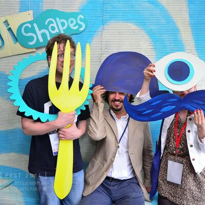 OuiShapes DAY 01 Ouishare Fest 2014
