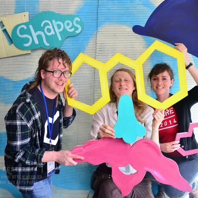 OuiShapes DAY 01 Ouishare Fest 2014