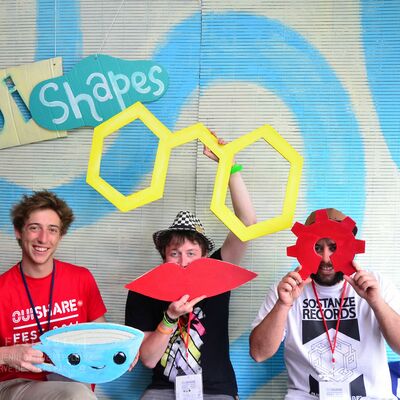 OuiShapes DAY 02 Ouishare Fest 2014