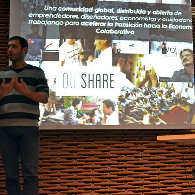 None_Albert explica OuiShare_8572516194.jpg