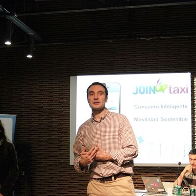 None_Alberto de JoinUp Taxi_8615196107.jpg