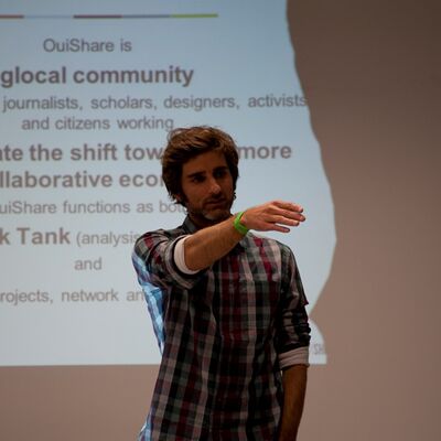 None_Crist&oacute;bal: OuiShare is a glocal community_8269586364.jpg