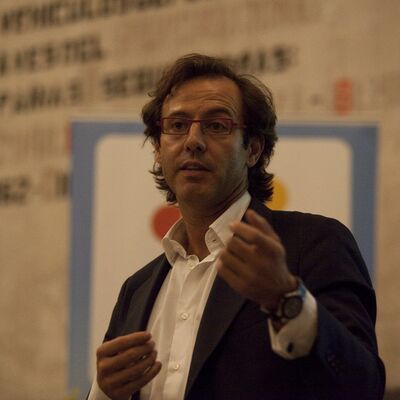 Photo 20 of 47, Ouishare Drinks Madrid BlaBlaCar
