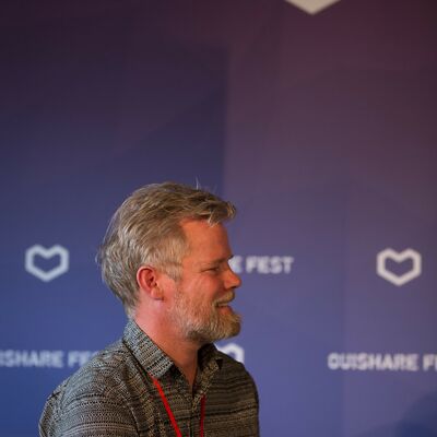 None_OuiShare Fest 2015 Love Portraits_18982442691.jpg