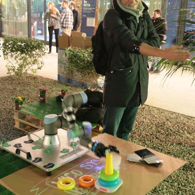 Photo 98 of 100, Ouishare Fest Barcelona 2017