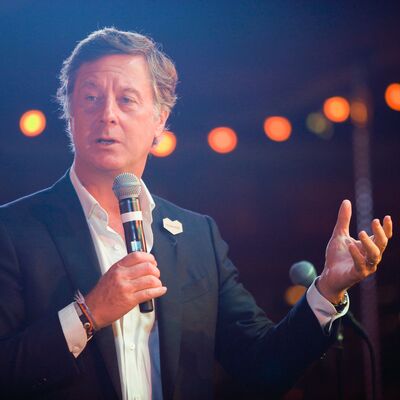 Sebastien Bazin - Accor Hotels, CEO - Ouishare Fest 2016