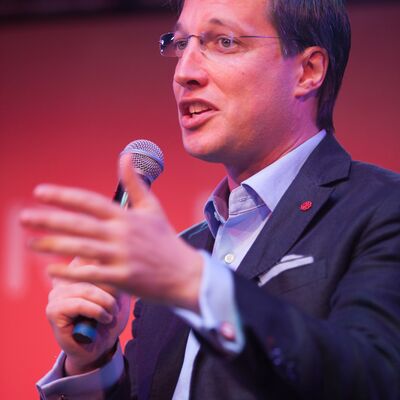 Photo 2 of 71, Ouishare Fest Paris 2016- Speakers