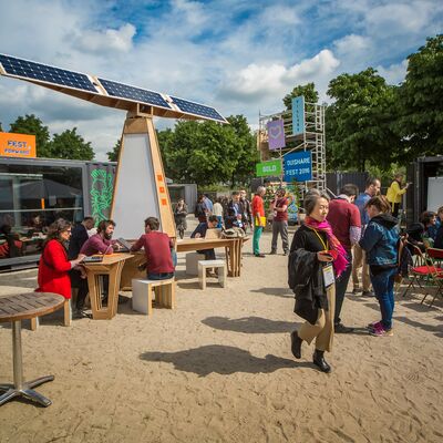 Photo 41 of 83, Ouishare Fest Paris 2016