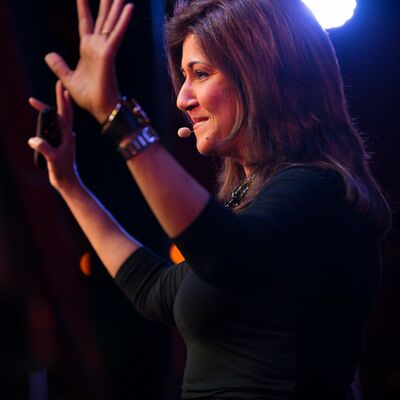 Nilofer Merchant - Author, The Social Era - Ouishare Fest 2016