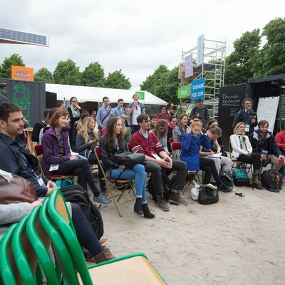 Photo 26 of 83, Ouishare Fest Paris 2016