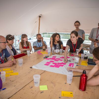 Photo 112 of 123, Ouishare Fest Paris 2017_Conference