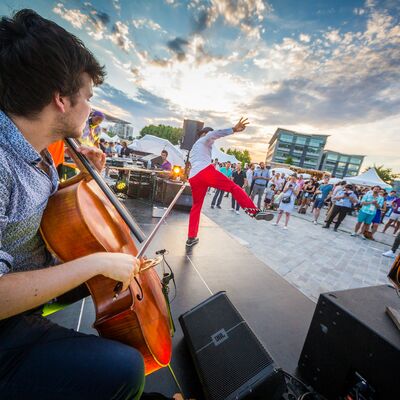 Photo 33 of 77, Ouishare Fest Paris 2017_Experience