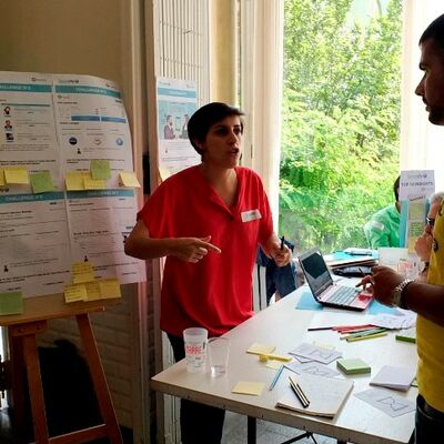 Kunal with Ana at Prep&aacute;rate workshop