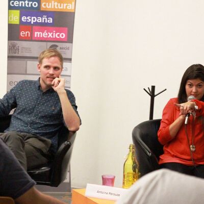 None_Dando la palabra al p&uacute;blico_14013738239.jpg