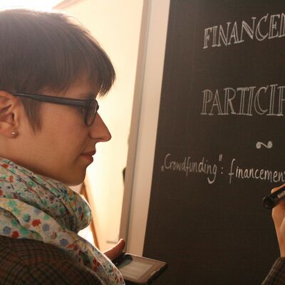 None_Lisa Fr&uuml;hbeis from lively lines illustrating the alphabet of the Collaborative Economy_14090350125.jpg