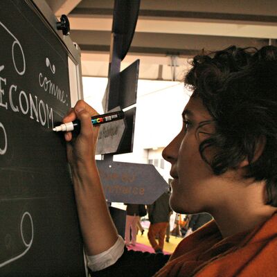 None_Silvia Robertelli from lively lines illustrating the alphabet of the Collaborative Economy_13903749687.jpg