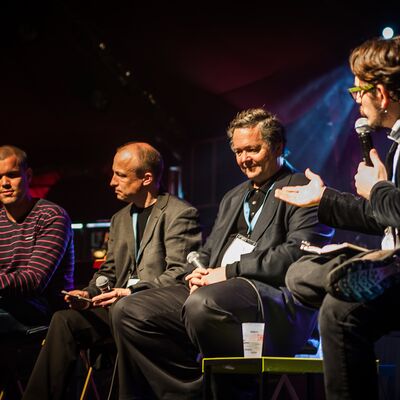Photo 121 of 192, OuishareFest #1