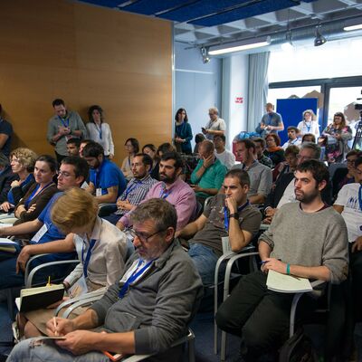 Photo 21 of 112, OuishareFest Barcelona 2016 - D&iacute;a 1
